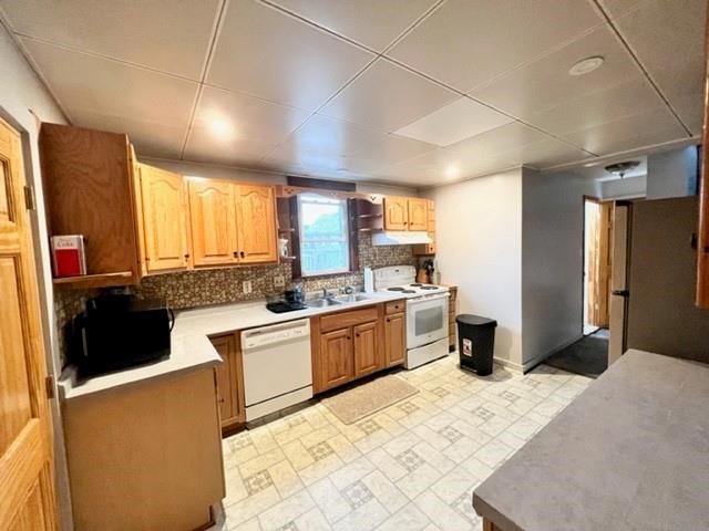 10 Hammond Street, Unit B Newport, RI 02840 - Photo 5 of 24