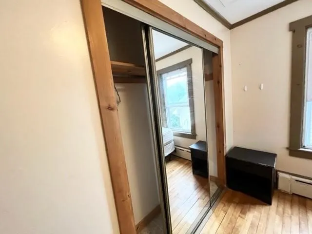 $3,500 | 10 Hammond Street, Unit B, Newport, RI 02840