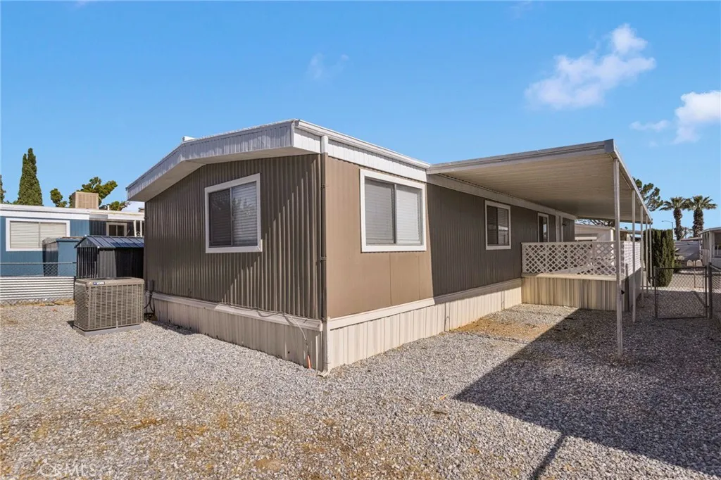 15252 Seneca Road, Unit 29 Victorville, CA 92392 - Photo 21 of 28
