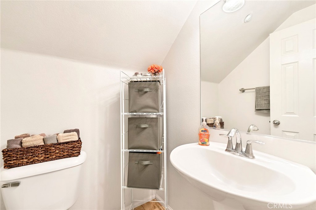 31170 Strawberry Tree Lane, Unit 67 Temecula, CA 92592 - Photo 14 of 36