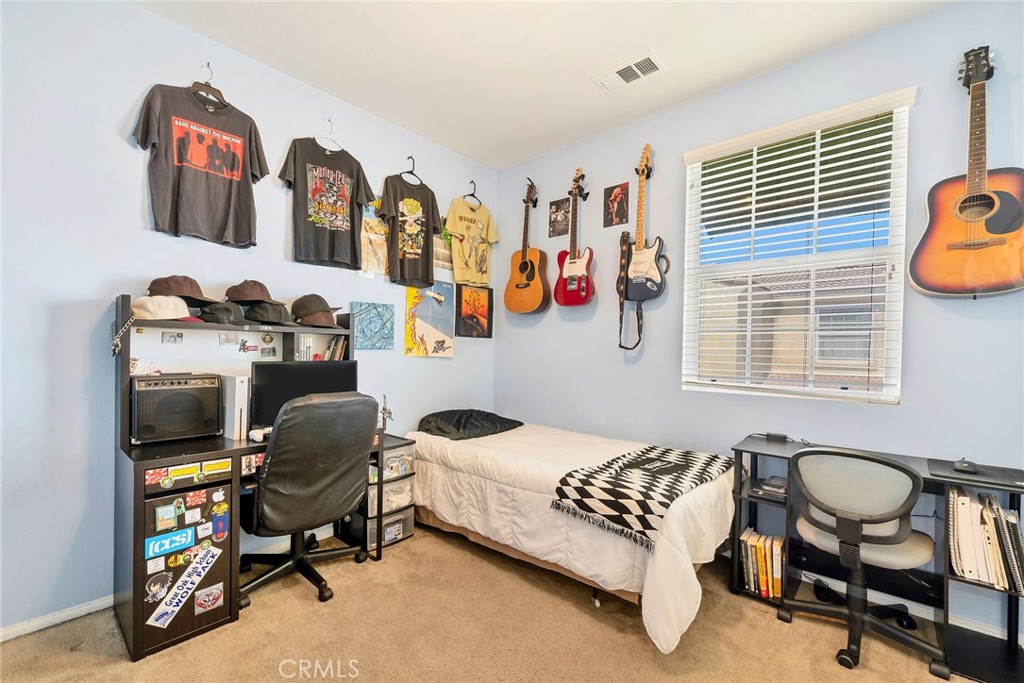 31170 Strawberry Tree Lane, Unit 67 Temecula, CA 92592 - Photo 19 of 36