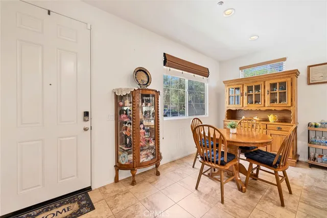 $499,000 | 31170 Strawberry Tree Lane, Unit 67, Temecula, CA 92592