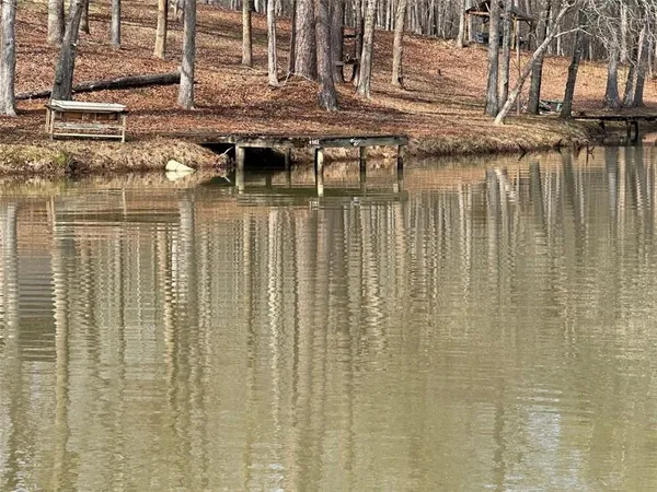 a view of a house with a trees
