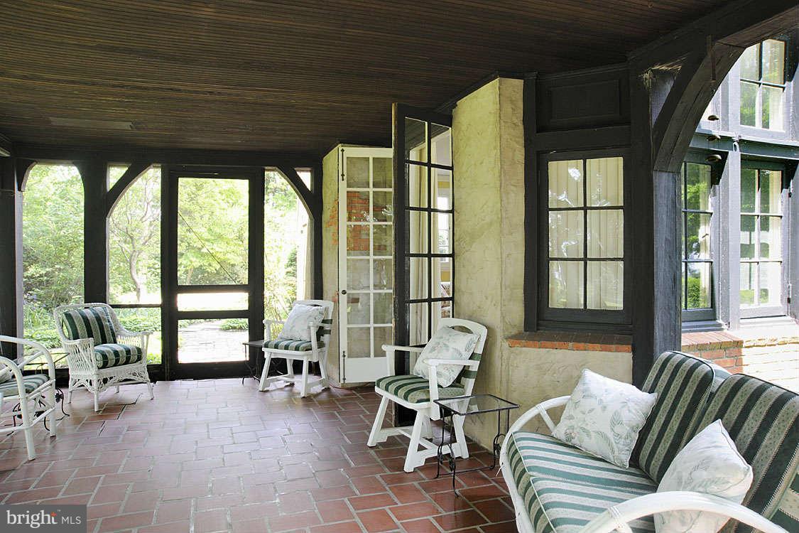 2059 Maidstone Farm Road Annapolis, MD 21409 - Photo 13 of 29 Screened Porch