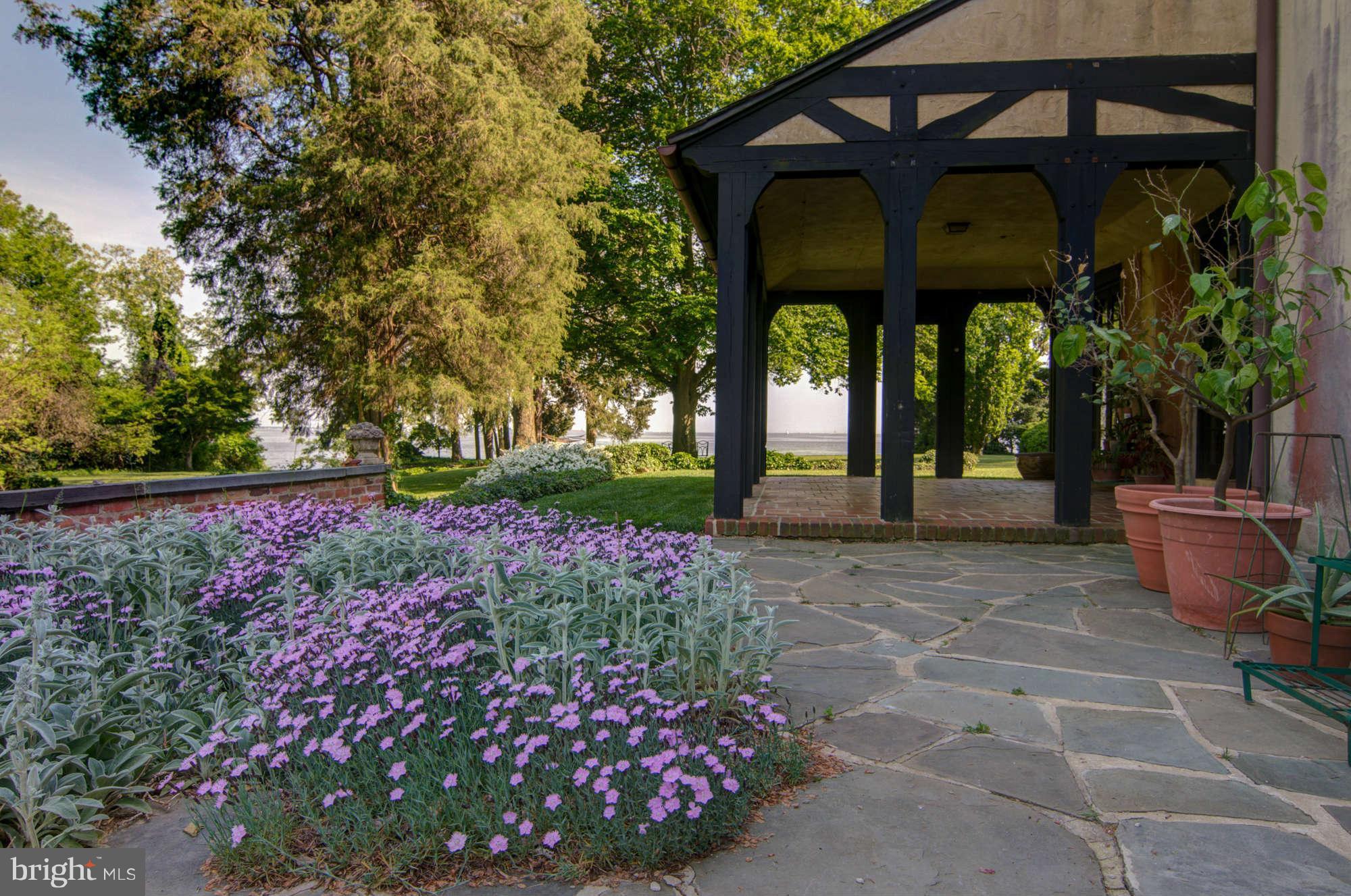 2059 Maidstone Farm Road Annapolis, MD 21409 - Photo 19 of 29 Patio covered and uncovered