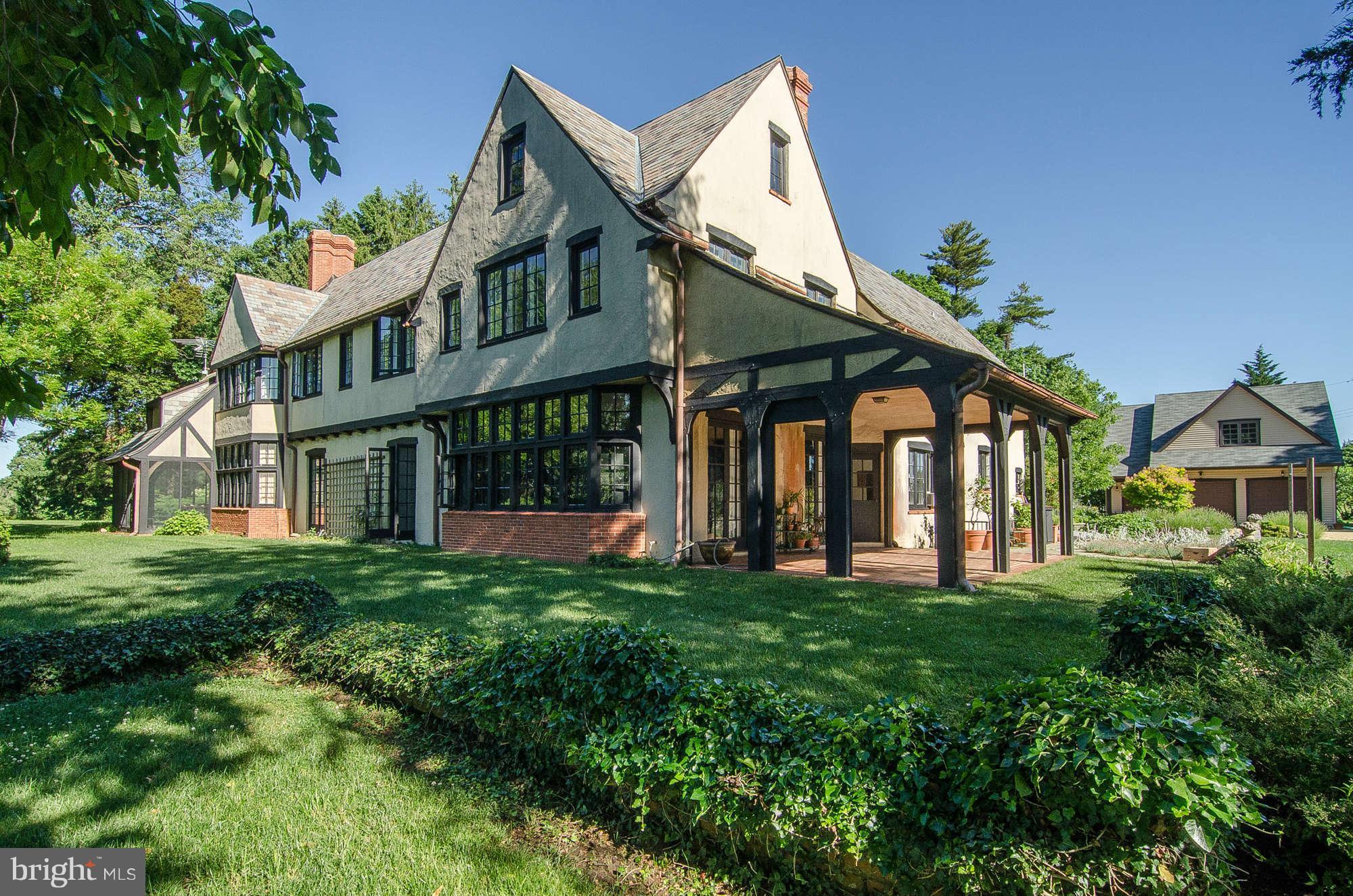2059 Maidstone Farm Road Annapolis, MD 21409 - Photo 4 of 29 Porches, Peeks and Plantings