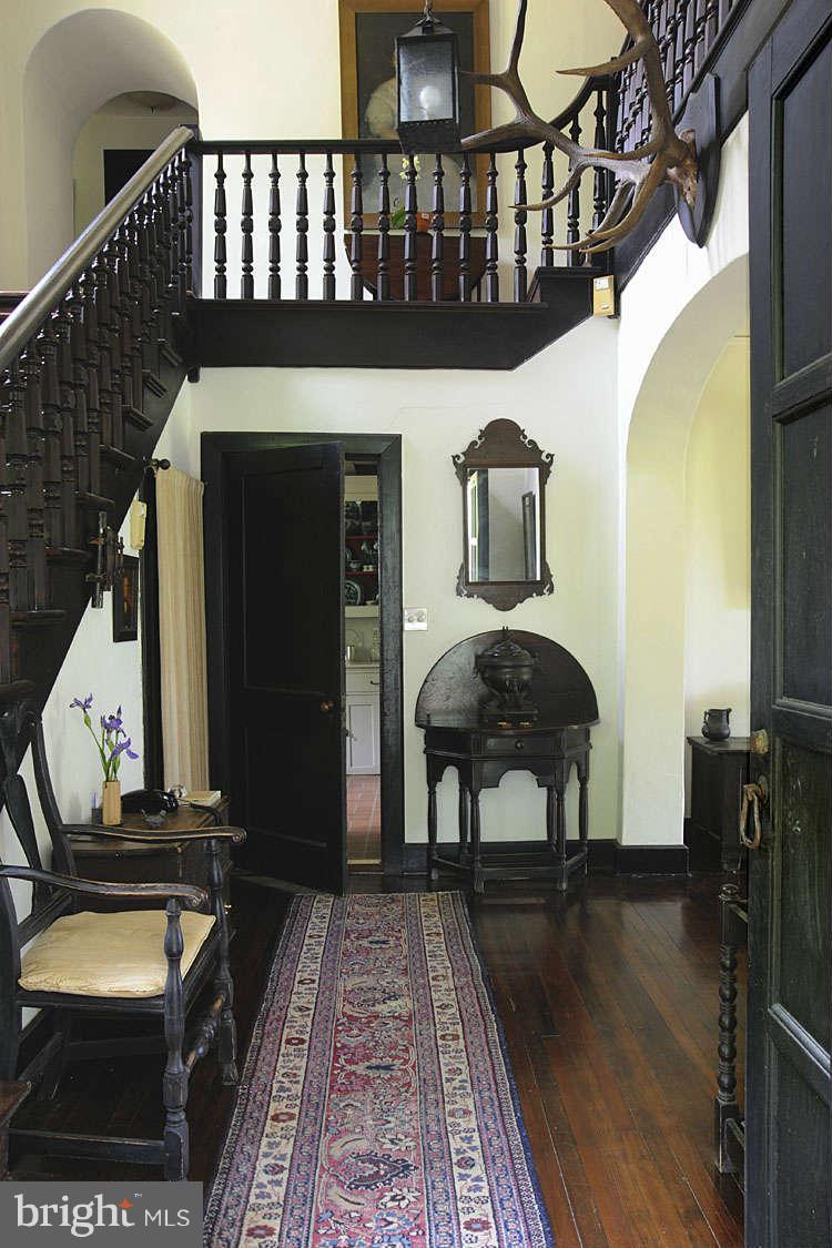 2059 Maidstone Farm Road Annapolis, MD 21409 - Photo 9 of 29 Entrance with Grand Staircase