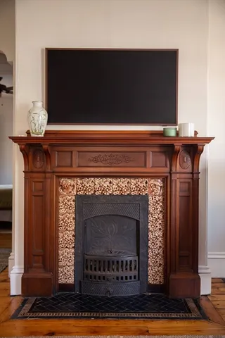 a close view of a fireplace with a fireplace