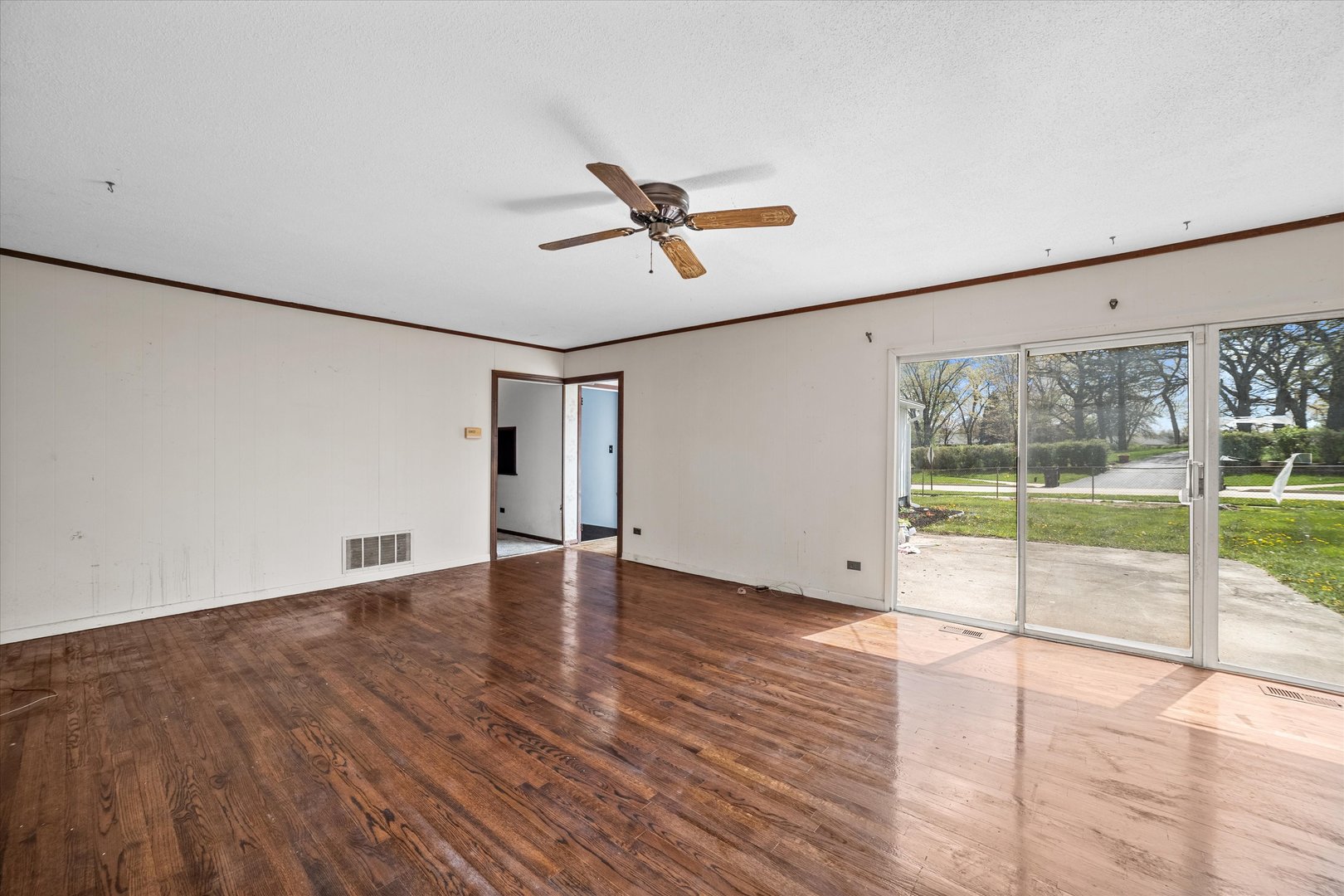 644 Briar Road Wauconda, IL 60084 - Photo 8 of 24 Gallery Image 8
