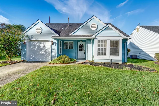 $2,500 | 405 Lexington Drive, Little Egg Harbor, NJ 08087