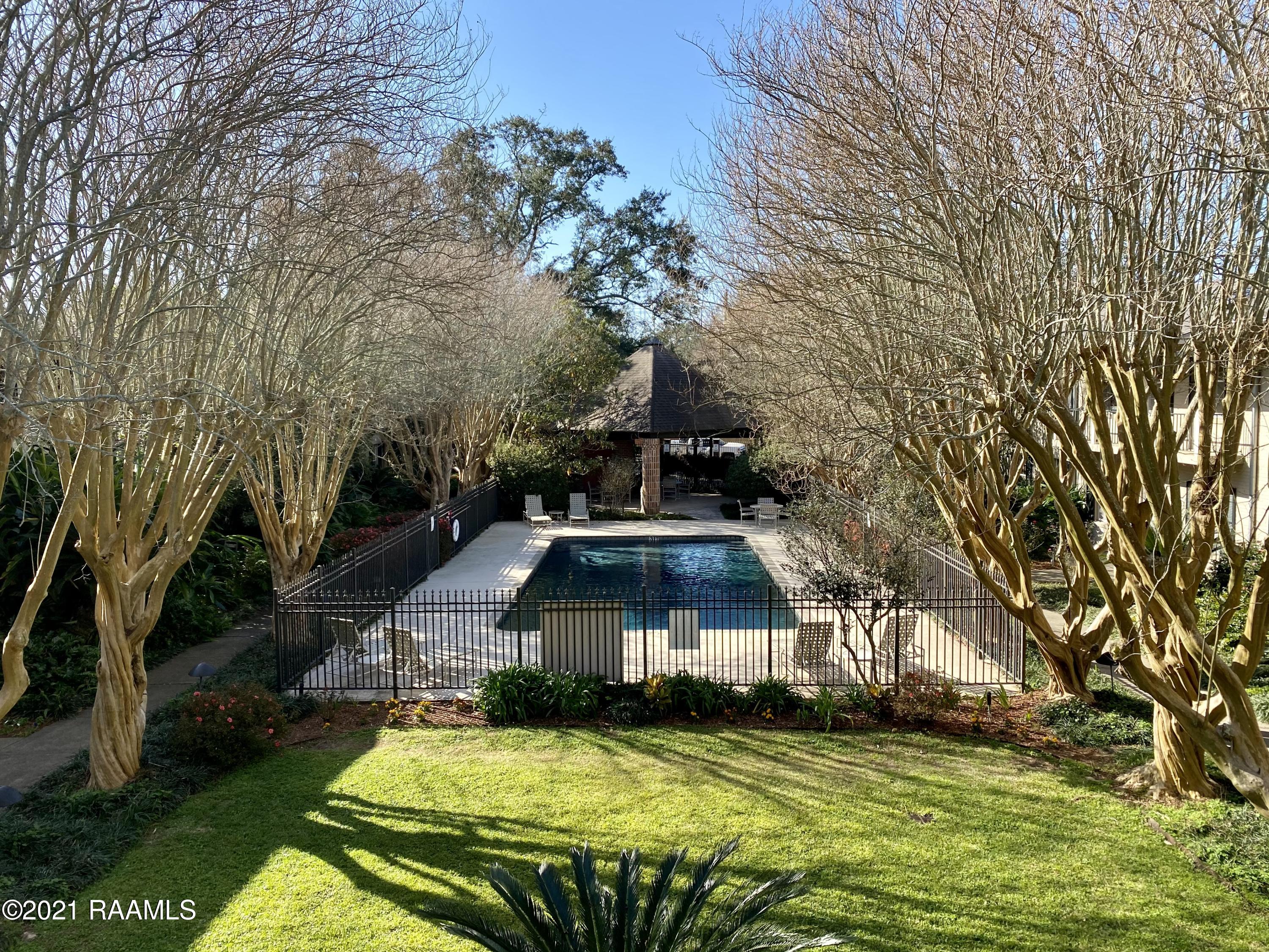 213 Bendel Road, Unit 208 Lafayette, LA 70503 - Photo 18 of 28 8-Balcony Views (3)