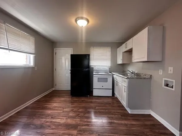 $850 | 314 South English Street, Unit F, Greensboro, NC 27401