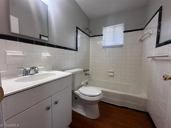 $850 | 314 South English Street, Unit F, Greensboro, NC 27401