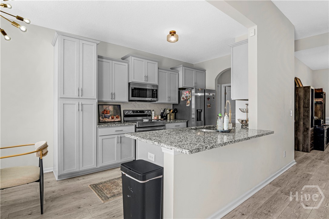 323 Brightleaf Circle Hinesville, GA 31313 - Photo 6 of 26