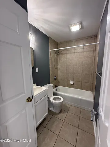 $995 | 1012 Davis Street, Jacksonville, NC 28540