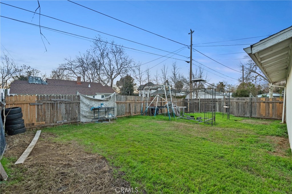 855 Johnson Street Red Bluff, CA 96080 - Photo 41 of 45