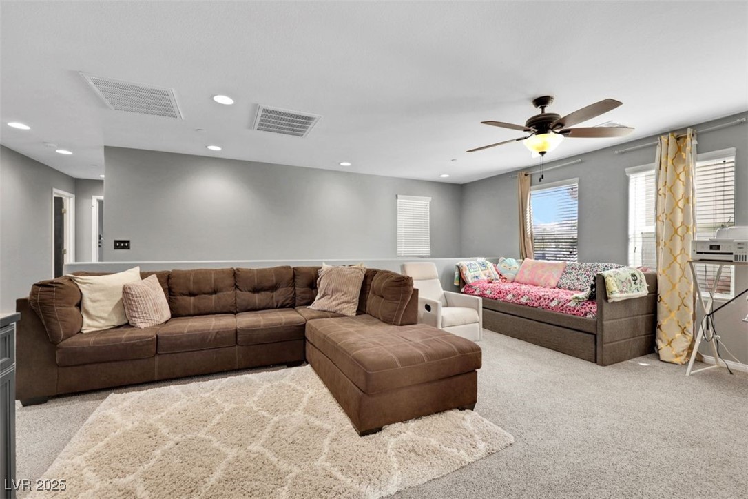 2073 Hocus Pocus Place Henderson, NV 89002 - Photo 18 of 38 So much space!!