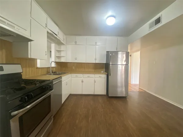 $2,550 | 602 Hammack Drive, Austin, TX 78752