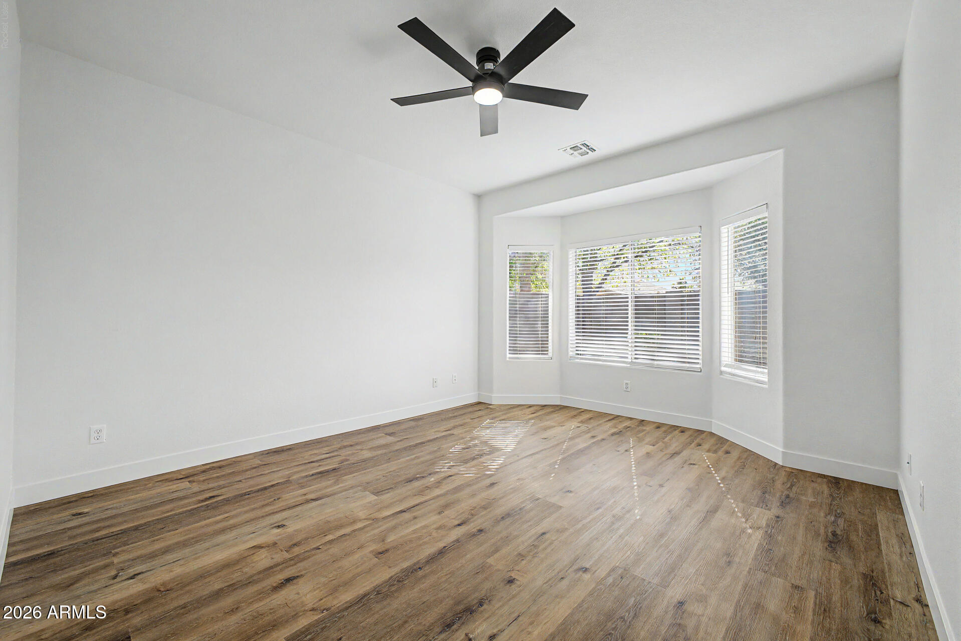 3644 South Joshua Tree Lane Gilbert, AZ 85297 - Photo 11 of 21 21-Joshua Tree