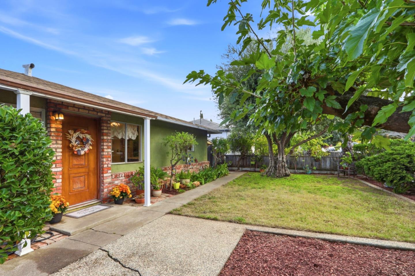 10614 Merriman Road Cupertino, CA 95014 - Photo 8 of 45 Gallery Image 8