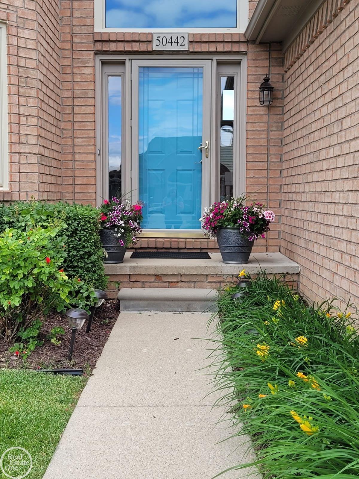50442 Nesting Ridge Drive Macomb, MI 48044 - Photo 41 of 54 50168039-b8ba2354-5a4f-4ee6-9e39-87adf391055b.JPG
