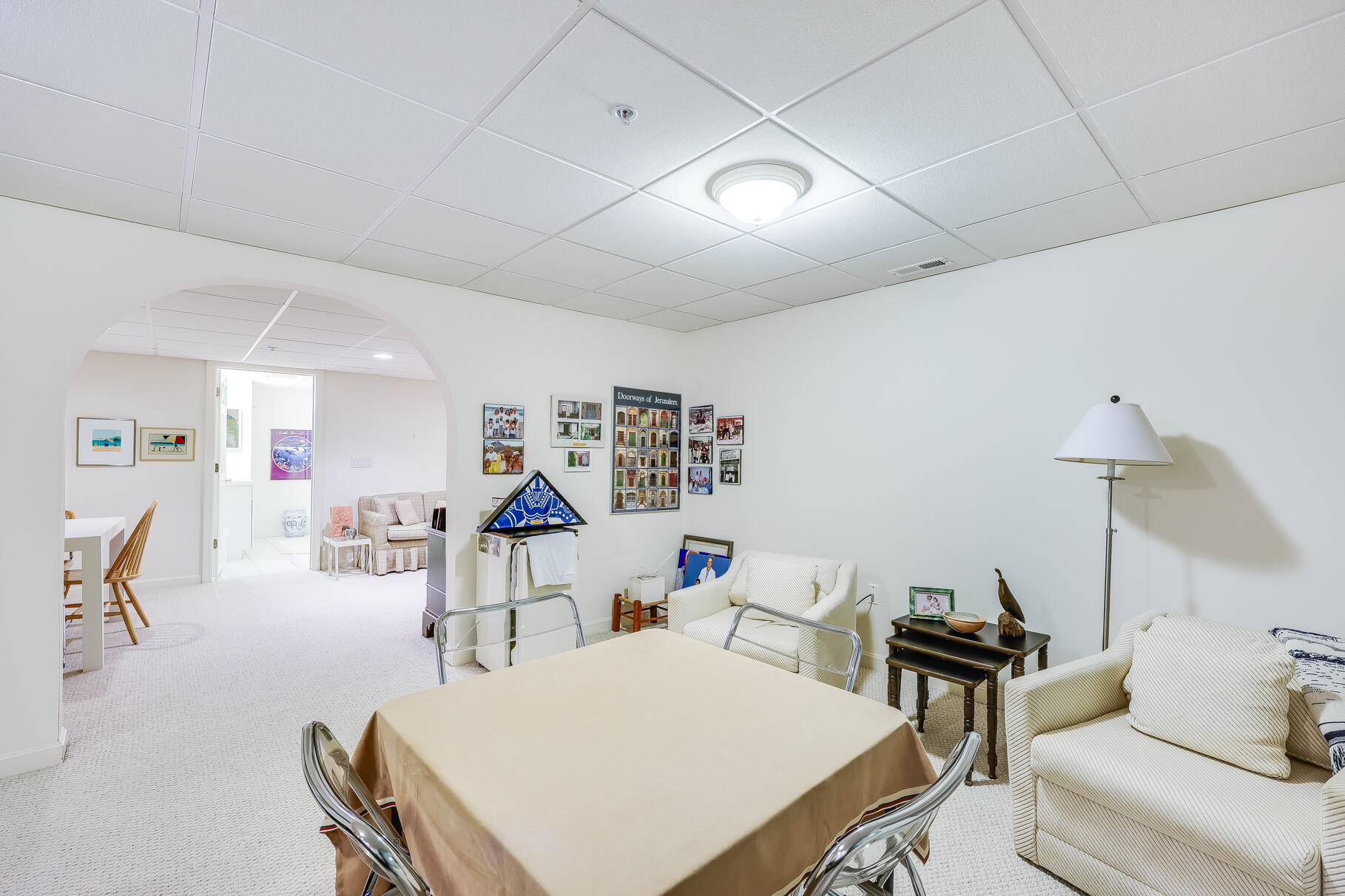 23 Longwood Road Mashpee, MA 02649 - Photo 44 of 66 a living room with furniture and a table