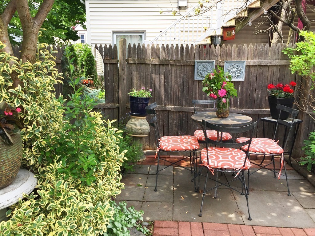 6 Arcadia Street Boston, MA 02119 - Photo 26 of 41