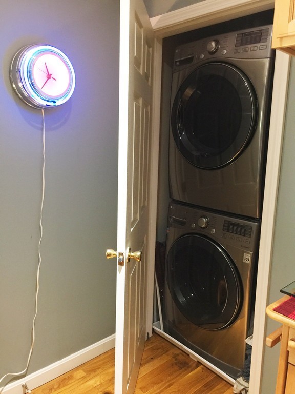 6 Arcadia Street Boston, MA 02119 - Photo 10 of 41