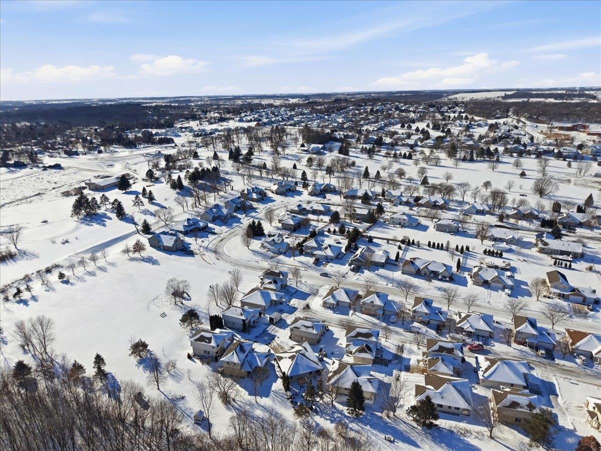 550 Lexington Drive Oregon, WI 53575 - Photo 45 of 52