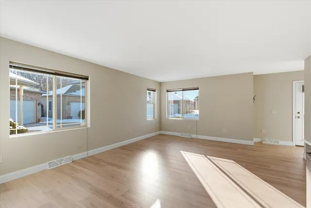 $360,000 | 550 Lexington Drive, Oregon, WI 53575