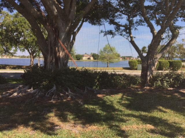 7151 Lockwood Road Lake Worth, FL 33467 - Photo 5 of 23 rear3