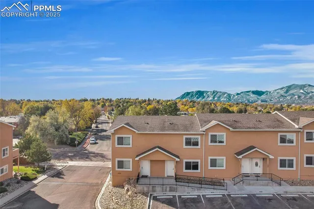 an aerial view of multiple house