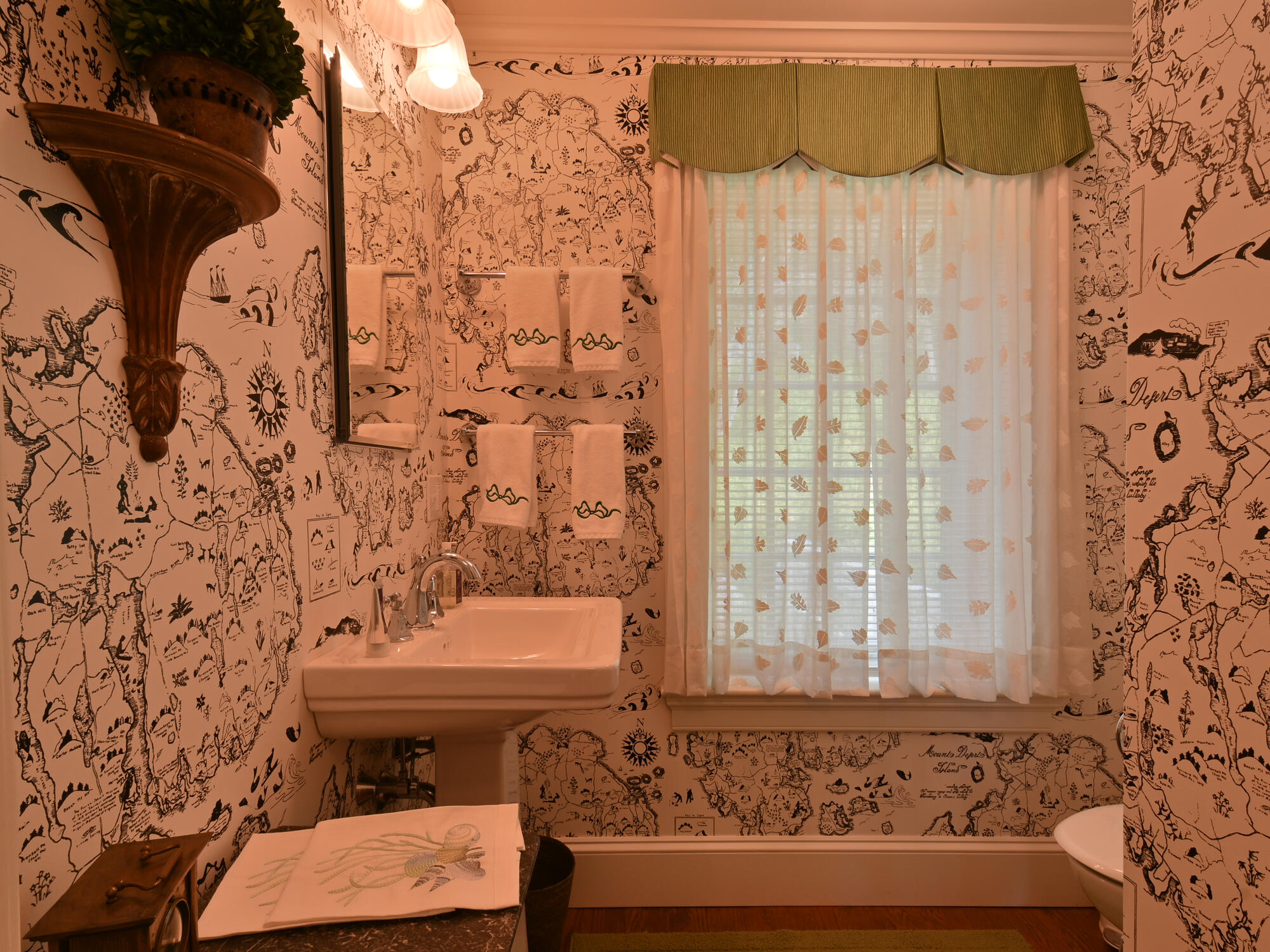 1 Main Street Mount Desert, ME 04660 - Photo 20 of 82 Half Bath