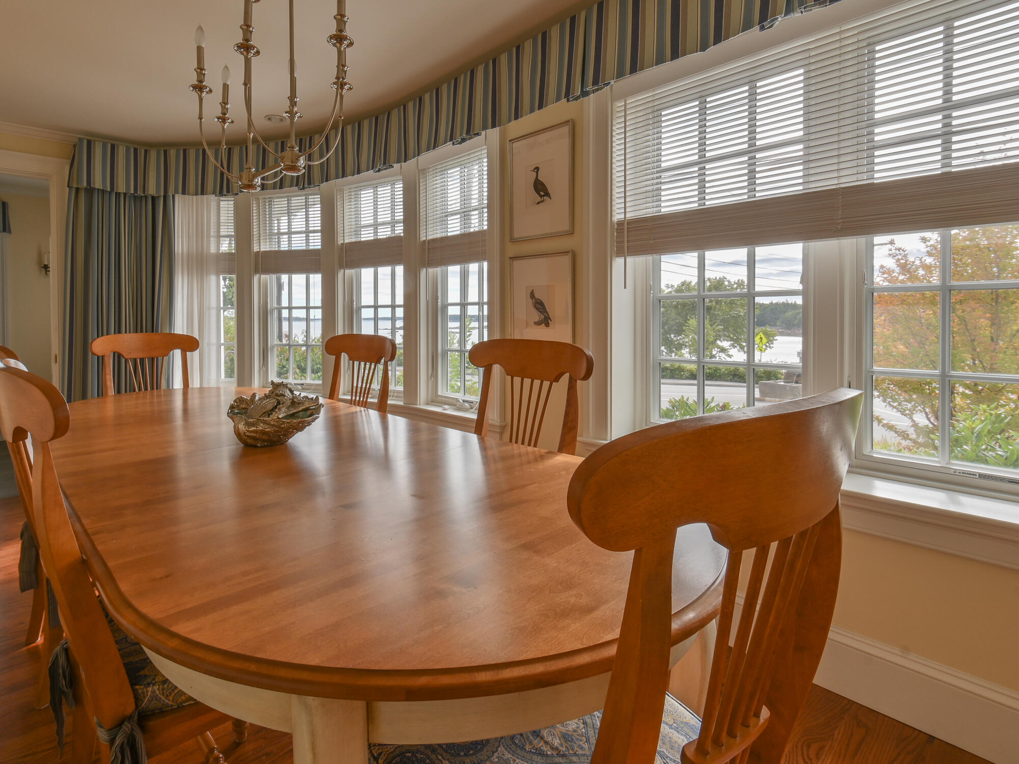 1 Main Street Mount Desert, ME 04660 - Photo 28 of 82 Kitchen Table