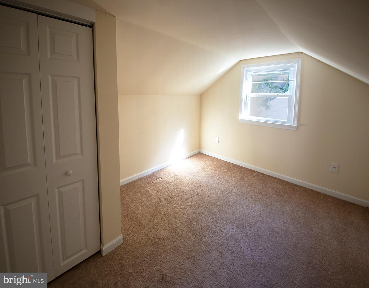 933 Olmstead Road Baltimore, MD 21208 - Photo 15 of 25