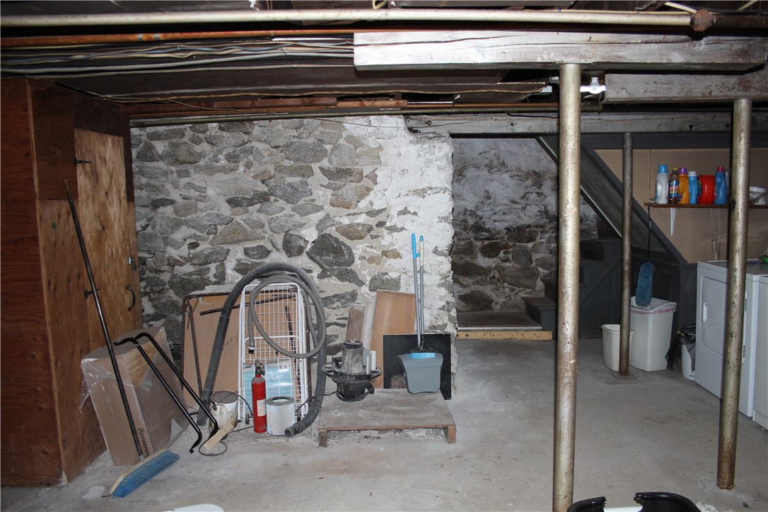 109 Hemond Avenue Woonsocket, RI 02895 - Photo 32 of 34