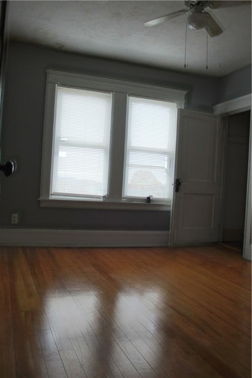 109 Hemond Avenue Woonsocket, RI 02895 - Photo 5 of 34