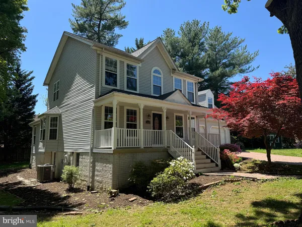 $4,650 | 10929 Park Road, Fairfax, VA 22030