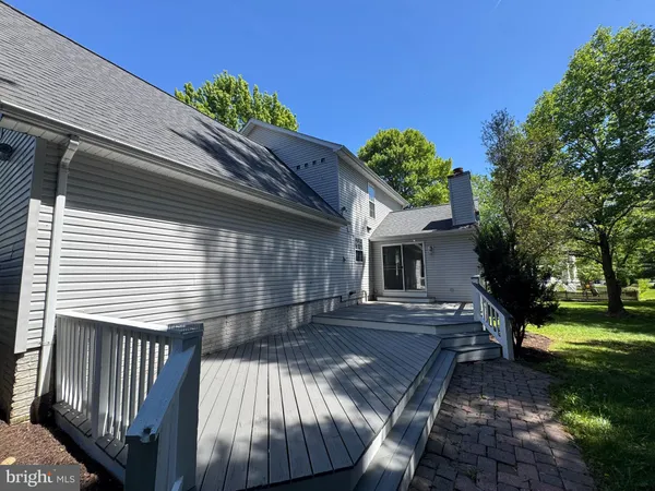 $4,650 | 10929 Park Road, Fairfax, VA 22030