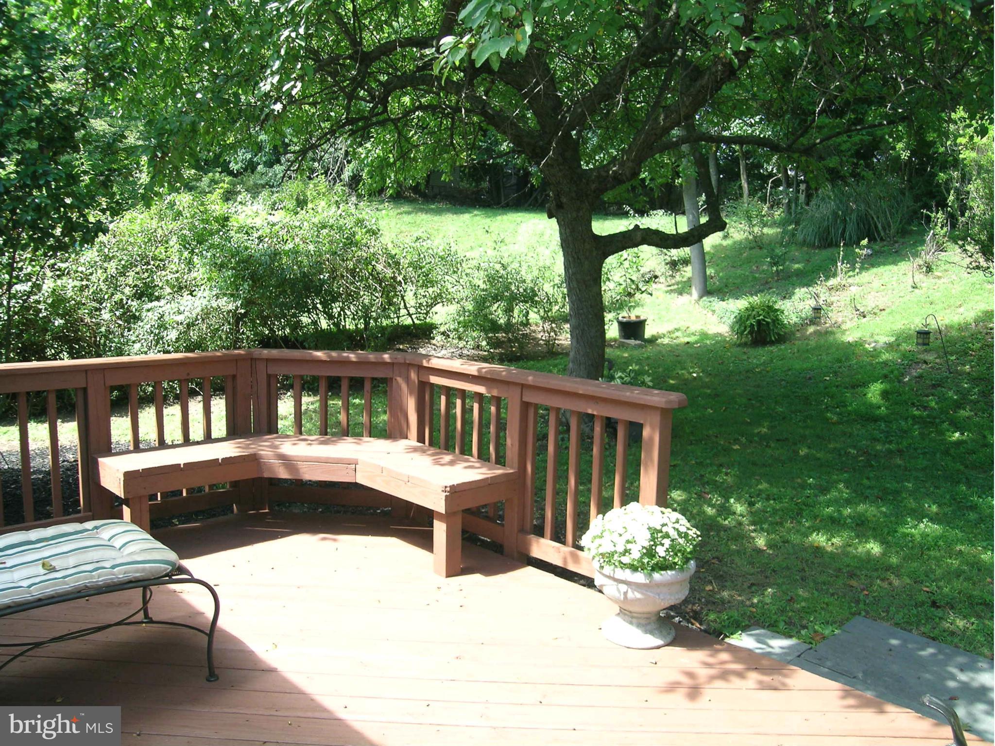 2715 Weller Road Silver Spring, MD 20906 - Photo 23 of 25 Deck with built-in seating
