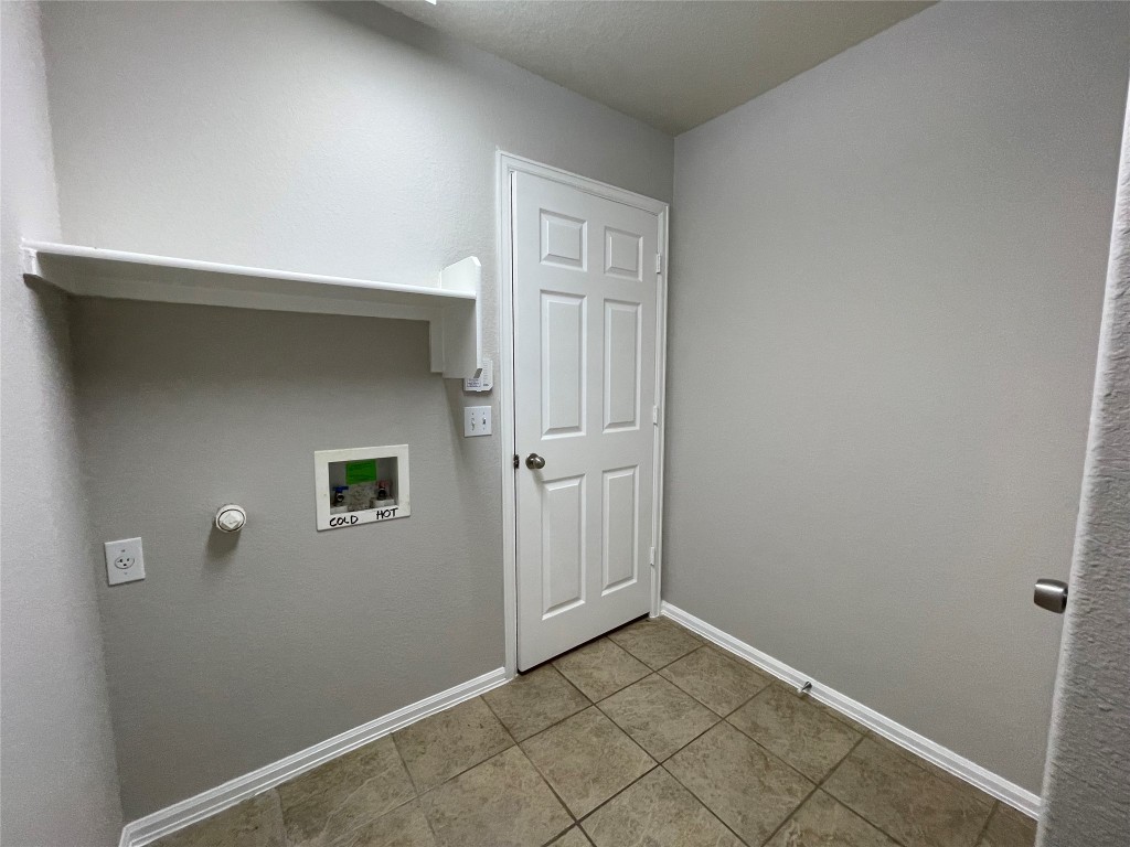 208 Spruce Drive Kyle, TX 78640 - Photo 23 of 26 a view of an empty room