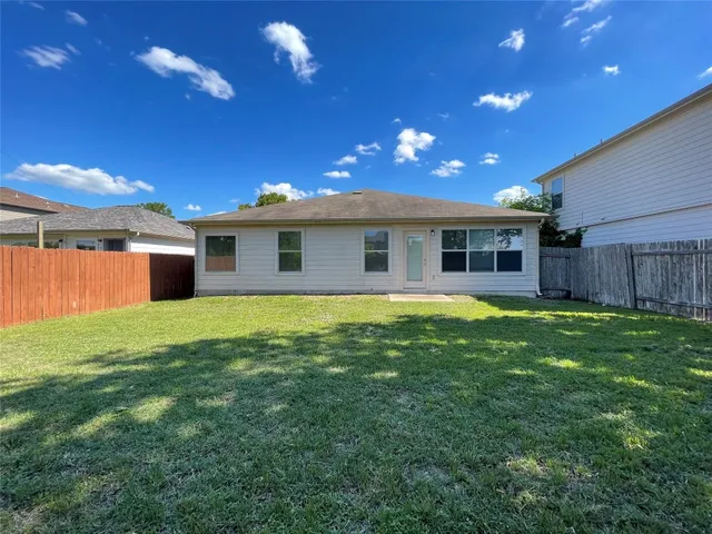 $1,795 | 208 Spruce Drive, Kyle, TX 78640