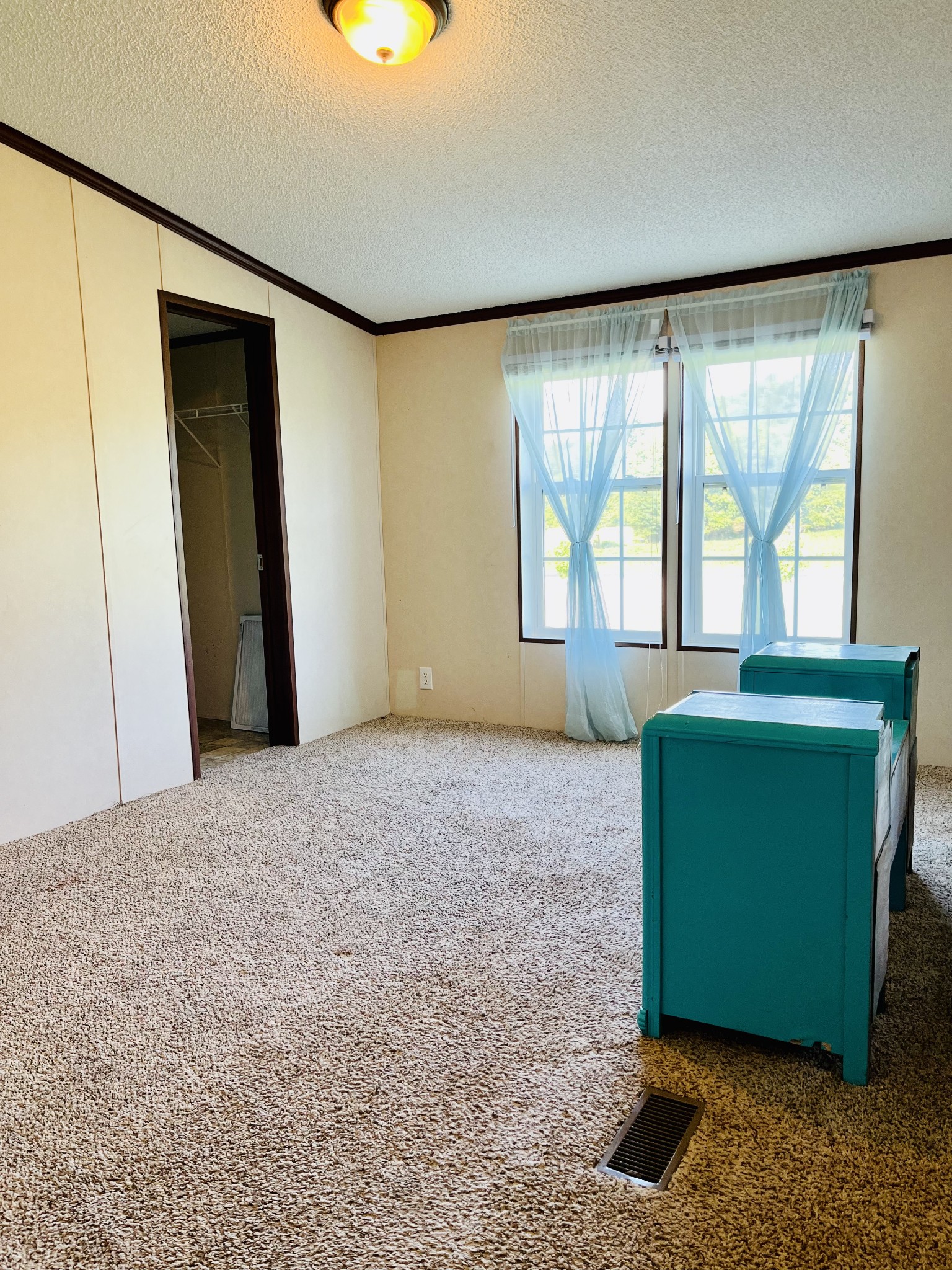 2621 Hagan Road Prospect, TN 38477 - Photo 9 of 18 a room with a bed and a window