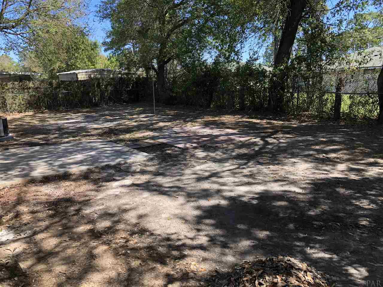 386 Quigley Road Pensacola, FL 32506 - Photo 2 of 15 Gallery Image 2