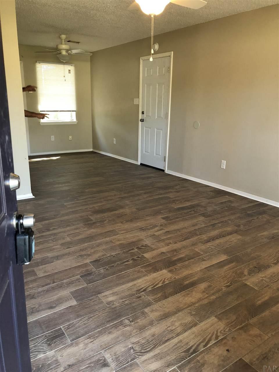 386 Quigley Road Pensacola, FL 32506 - Photo 7 of 15 Gallery Image 7