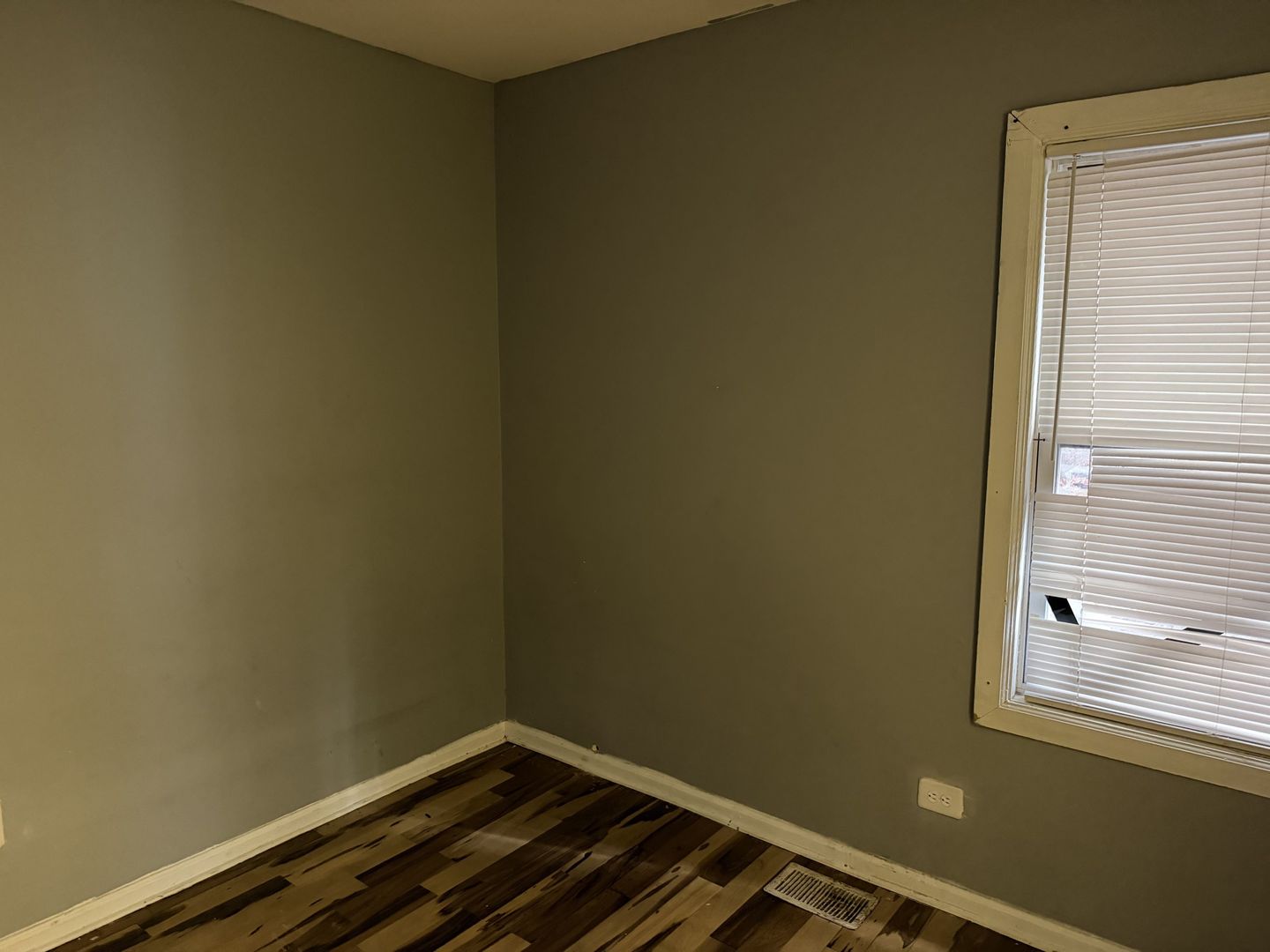 1044 West Marquette Road Chicago, IL 60621 - Photo 17 of 20