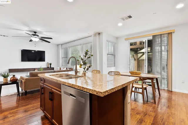 $685,000 | 322 Pacifica Drive, Brentwood, CA 94513