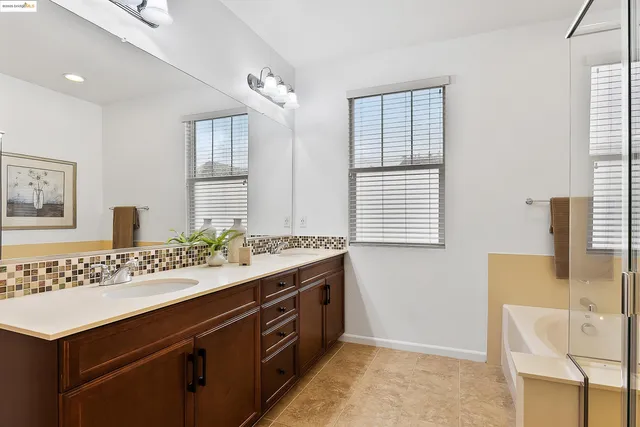 $685,000 | 322 Pacifica Drive, Brentwood, CA 94513