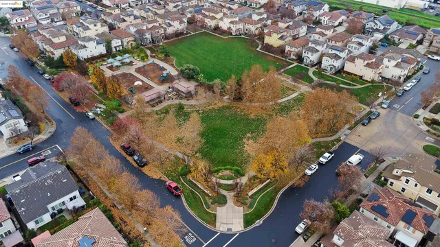 $685,000 | 322 Pacifica Drive, Brentwood, CA 94513