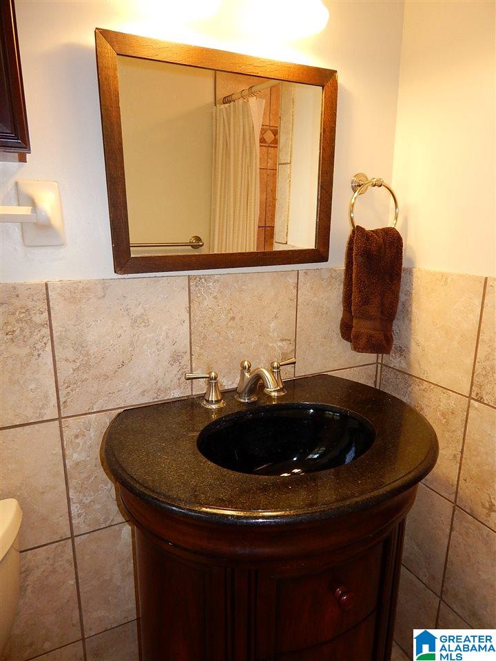 2224 Blue Ridge Boulevard Birmingham, AL 35226 - Photo 36 of 50